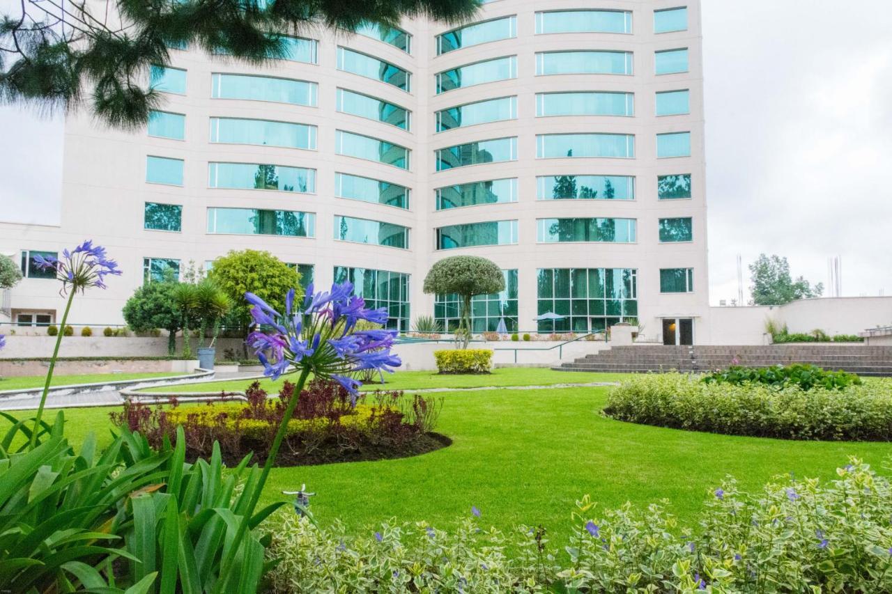 Aparta Hotel Torres De Suites Quito Exterior foto